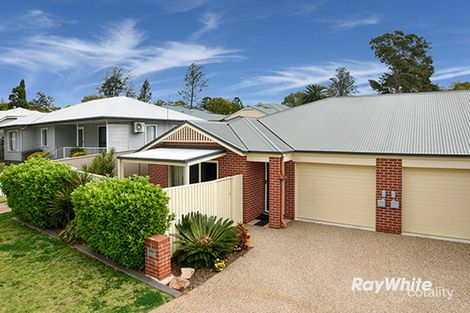 4/166 South St, Centenary Heights, QLD 4350