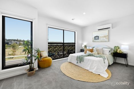 Property photo of 35 Edgar Avenue Cranbourne South VIC 3977
