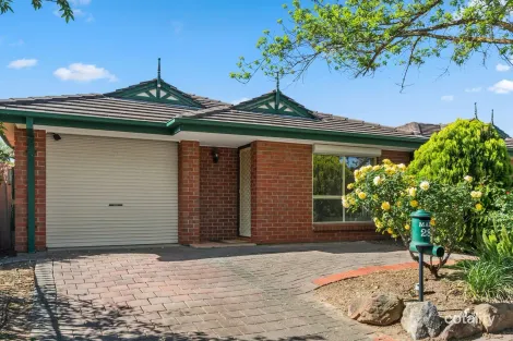 28 Lord Howe Ave, Oakden, SA 5086