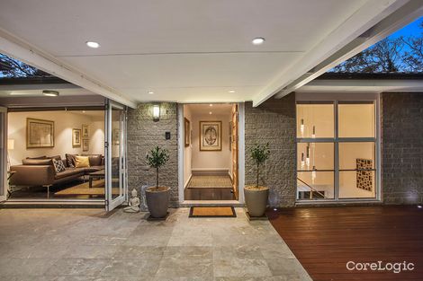 Property photo of 16 Carissa Avenue St Ives NSW 2075