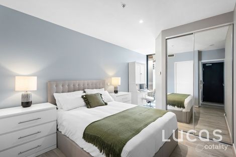 Property photo of 802/18 Waterview Walk Docklands VIC 3008