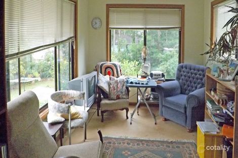 Property photo of 8 Acacia Street Fishermans Paradise NSW 2539