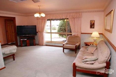 Property photo of 5 Oldborough Drive Onkaparinga Hills SA 5163