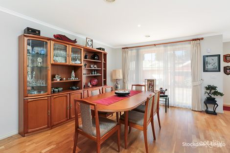Property photo of 9/4 Leo Close Wantirna South VIC 3152