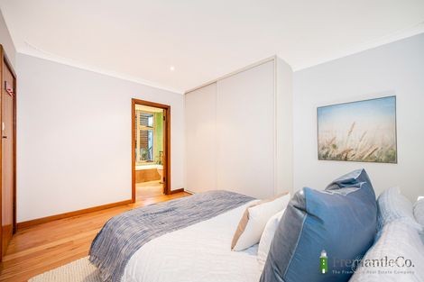 27a Watkins St, White Gum Valley, WA 6162