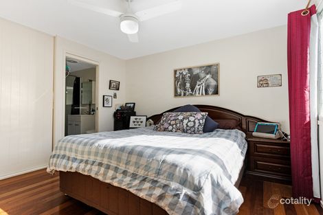 Property photo of 178 Kingfisher Parade Toogoom QLD 4655