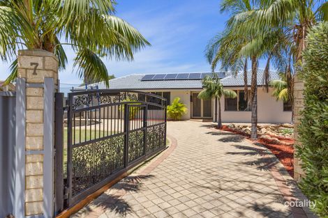 Property photo of 7 Shell Court Beldon WA 6027