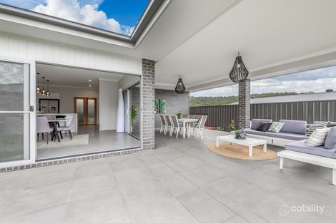 Property photo of 15 Lucia Crest Cameron Park NSW 2285