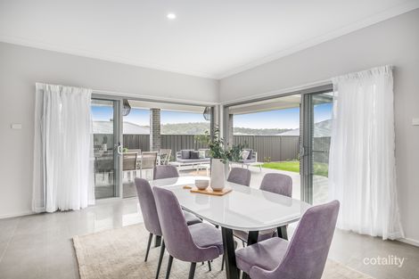 Property photo of 15 Lucia Crest Cameron Park NSW 2285