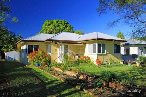 4 Wackford St, Park Avenue, QLD 4701