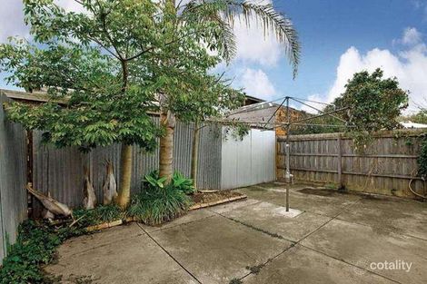 Property photo of 25 Longmore Street St Kilda West VIC 3182