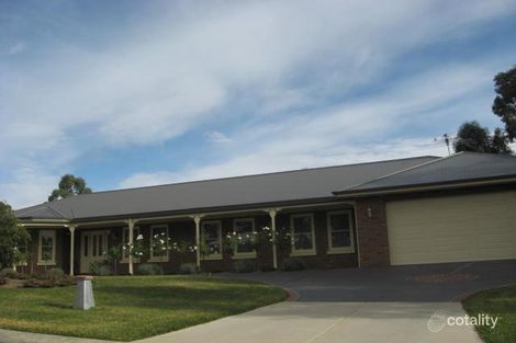 Property photo of 11 Kookaburra Close Sunbury VIC 3429