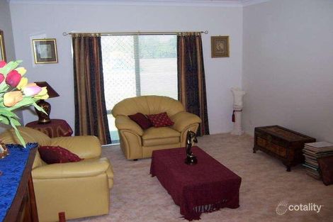 Property photo of 12 Saint-Smith Road Beachmere QLD 4510