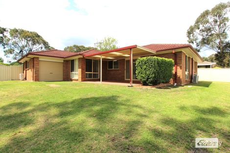 5 Evandale Ct, Wattle Grove, NSW 2173