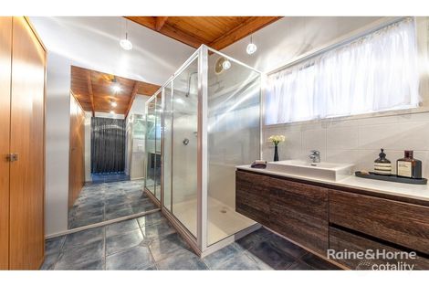Property photo of 15 Omalley Court Sunbury VIC 3429