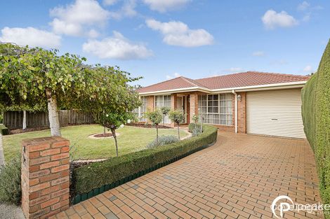 Property photo of 21 Escott Grove Berwick VIC 3806