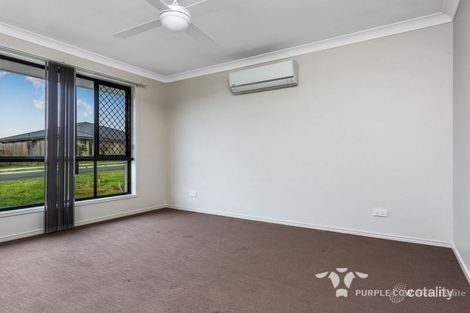Property photo of 2/6 Richmond Terrace Plainland QLD 4341