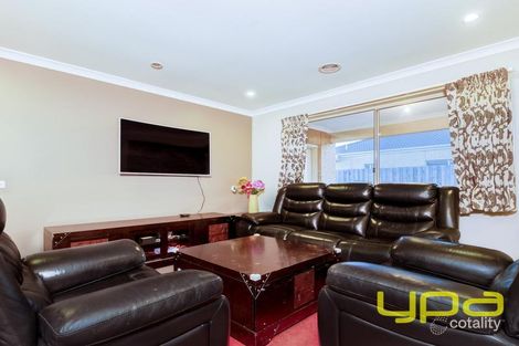 Property photo of 14 Hollybrook Street Melton South VIC 3338