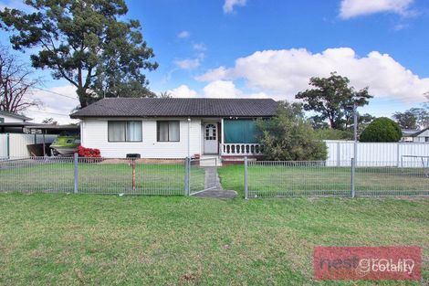 Property photo of 5 Torres Crescent Whalan NSW 2770