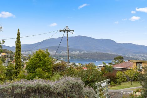 Property photo of 11 Cedar Street Lindisfarne TAS 7015