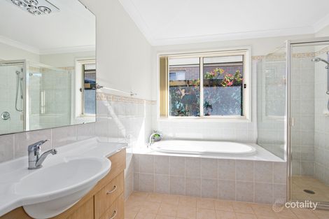 Property photo of 24 Cascade Circuit Albion Park NSW 2527