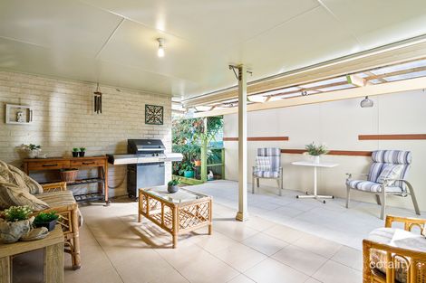 Property photo of 24 Cascade Circuit Albion Park NSW 2527