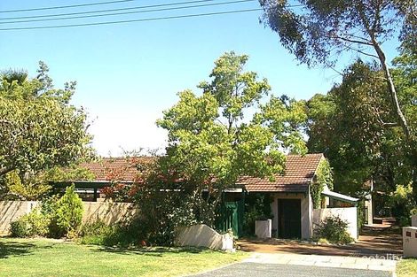 15 Eleanor St, Como, WA 6152