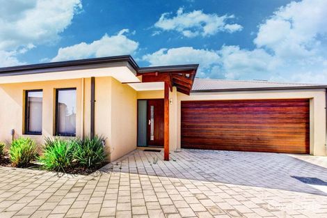 Property photo of 17B Coolham Way Balga WA 6061