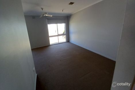 Property photo of 27 Stuart Avenue Hampton Park VIC 3976