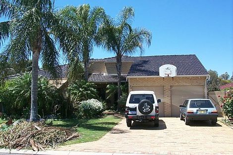 3 Newry Cl, Waterford, WA 6152