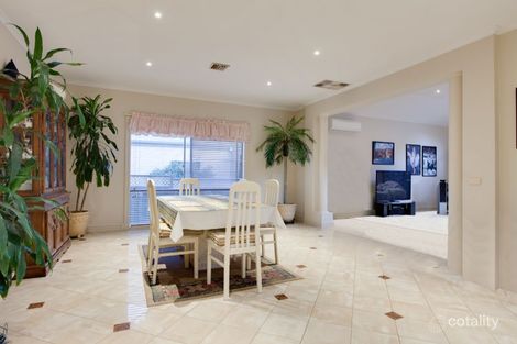Property photo of 71 Springfield Drive Narre Warren VIC 3805