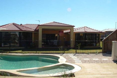 104 Salvado Dr, Pacific Pines, QLD 4211