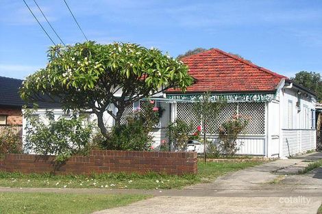 48 Tennyson Rd, Greenacre, NSW 2190