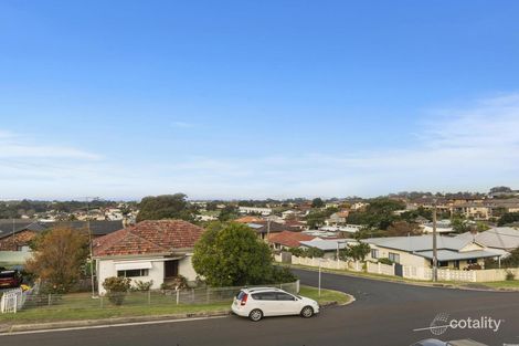 Property photo of 1/4 Kembla Street Balgownie NSW 2519
