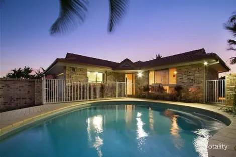 10 Goldfinch Ave, Burleigh Waters, QLD 4220
