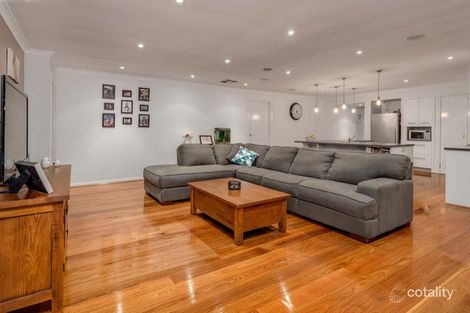 Property photo of 38 The Strand South Morang VIC 3752