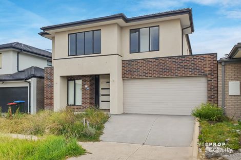 14 Lafayette Cres, Point Cook, VIC 3030