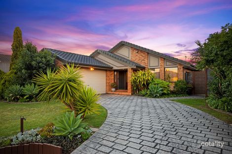 9 Galloway Ct, Taylors Lakes, VIC 3038