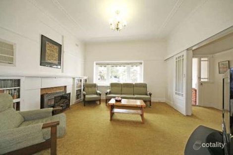 Property photo of 11 Wattle Grove McKinnon VIC 3204