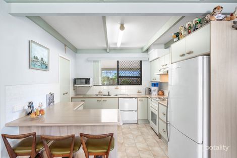 Property photo of 11 Ashton Street Wynnum QLD 4178