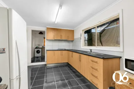 Property photo of 73 Vincent Avenue St Albans VIC 3021