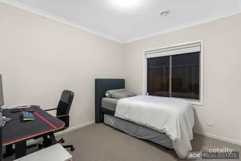 Property photo of 18 Scorpio Crescent Truganina VIC 3029