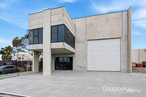 2 BALDWIN AVE, SUNSHINE NORTH, VIC 3020