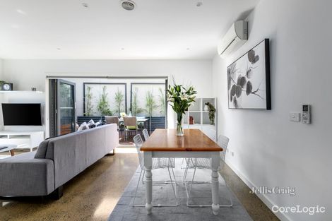 Property photo of 8A Porter Road Carnegie VIC 3163