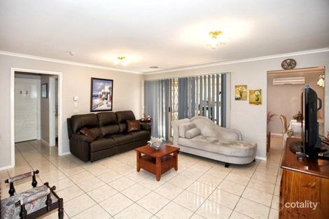 Property photo of 3 Woods Place Roxburgh Park VIC 3064