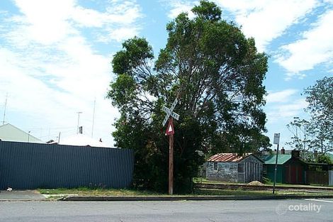 27 Broadmeadow Rd, Hamilton North, NSW 2292