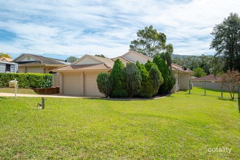 11 Magnolia Gr, Bomaderry, NSW 2541