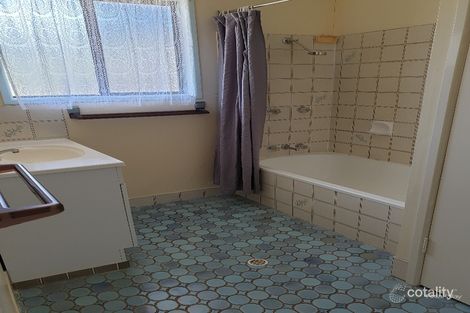 Property photo of 14 Chalmers Street Norman Gardens QLD 4701