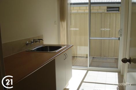 40 Ravendale Dr, Dudley Park, WA 6210