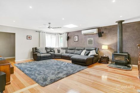 Property photo of 11 Raymond Road Seaford VIC 3198